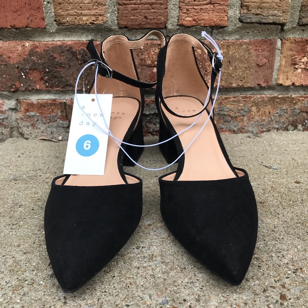 NWT black block heels